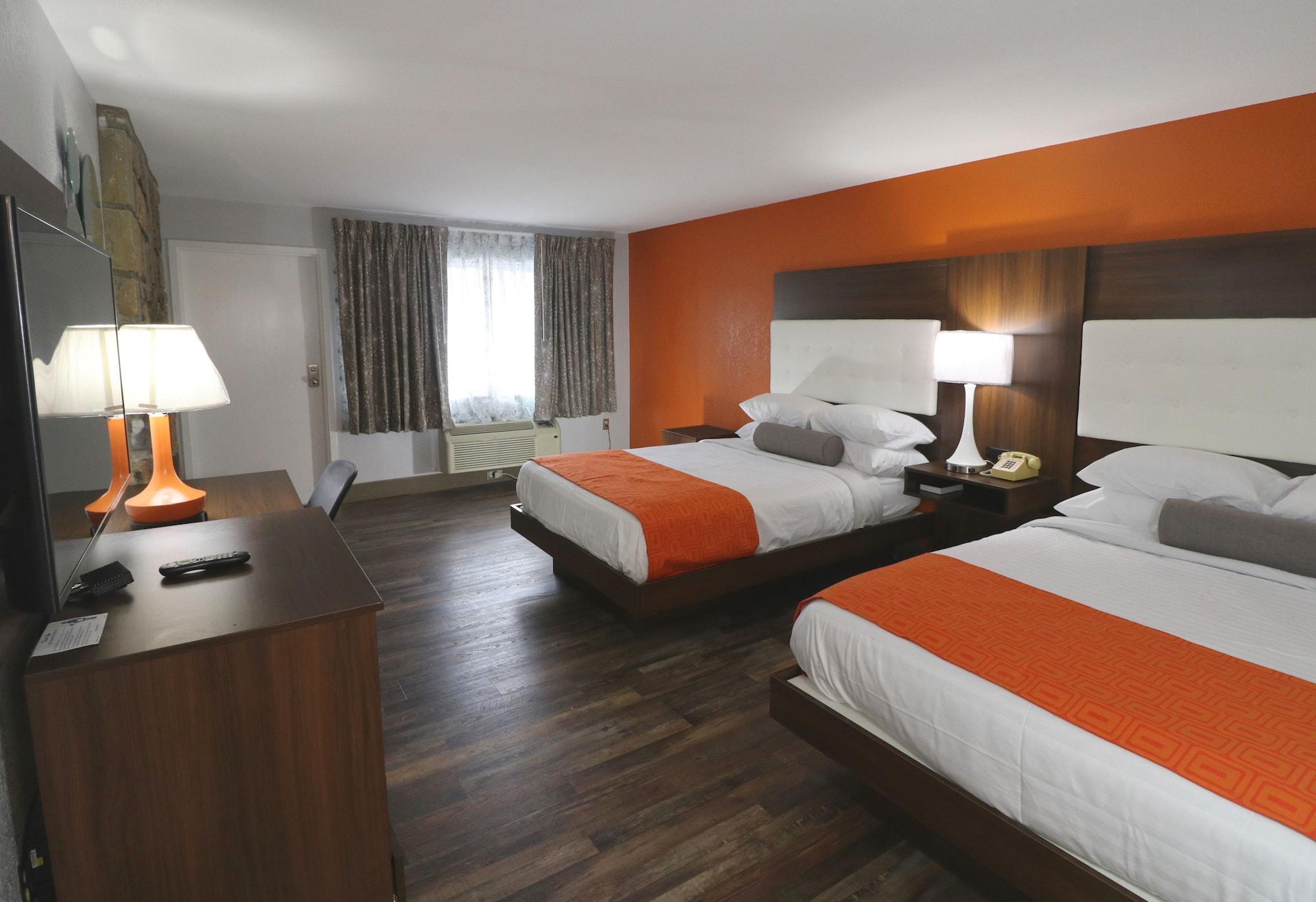 Howard Johnson By Wyndham Downtown Gatlinburg Exterior photo
